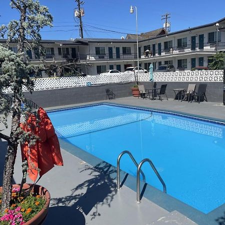 Downtown Inn Уэнатчи Экстерьер фото