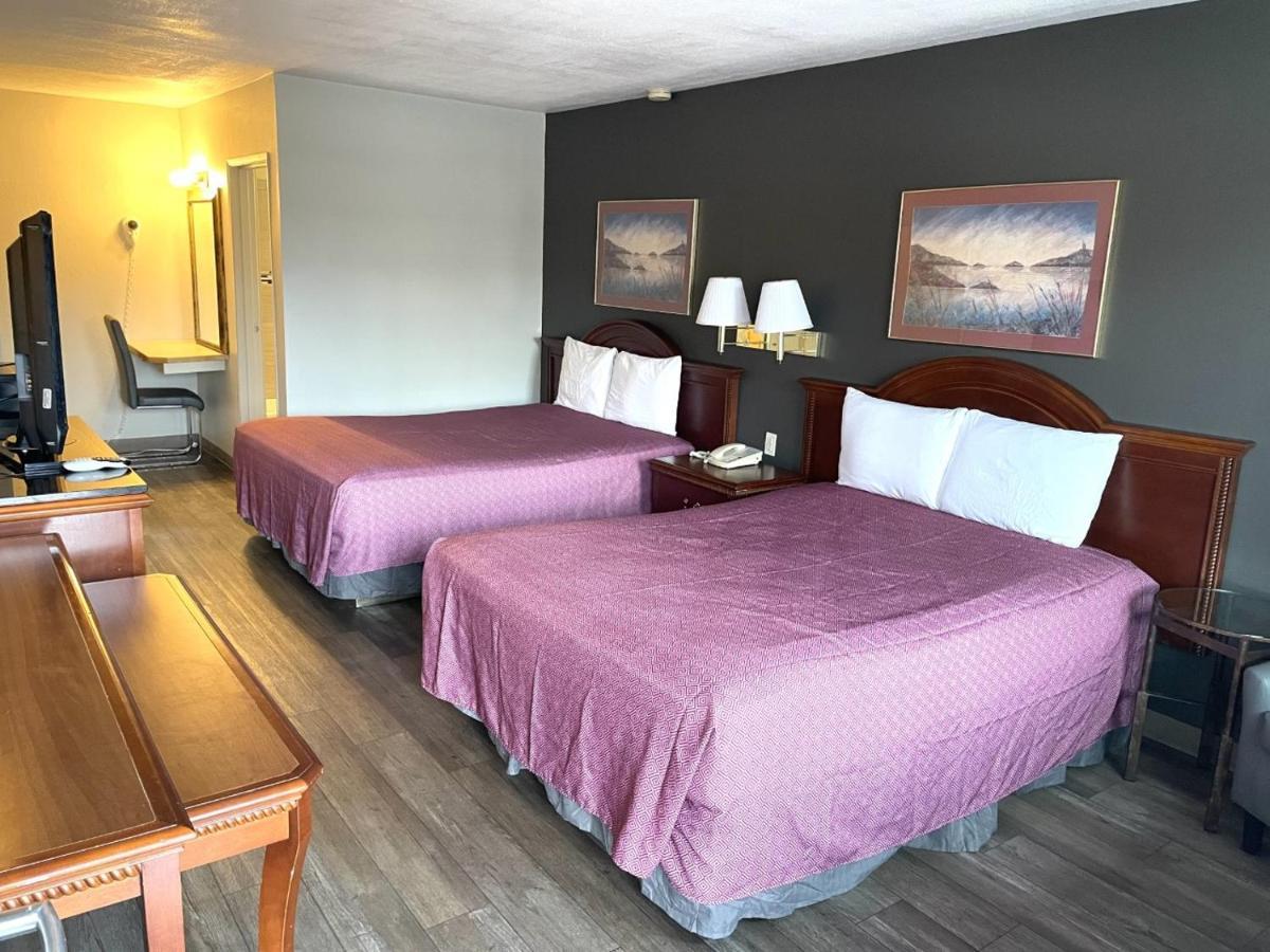 Downtown Inn Уэнатчи Экстерьер фото