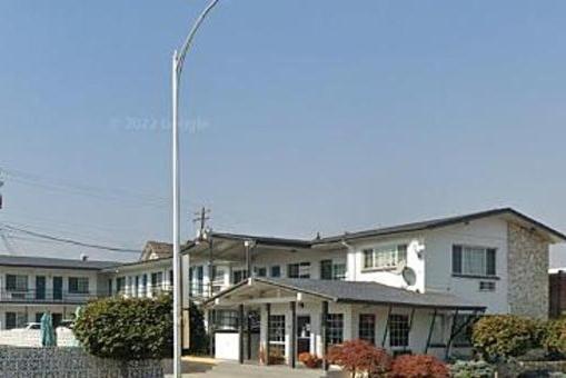 Downtown Inn Уэнатчи Экстерьер фото